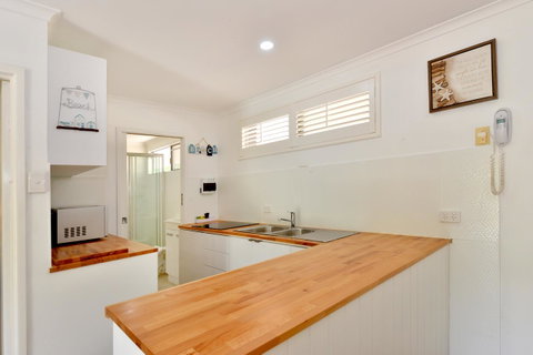 Lychee Tree Holiday Apartments - Tourism Search 25