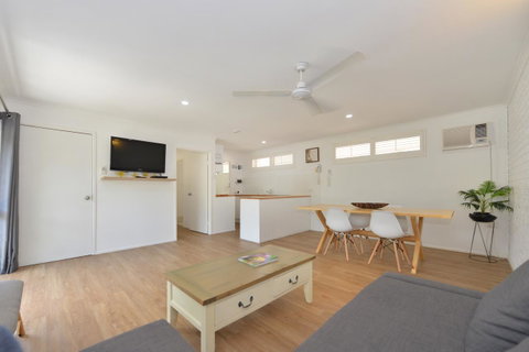 Lychee Tree Holiday Apartments - Tourism Search 21