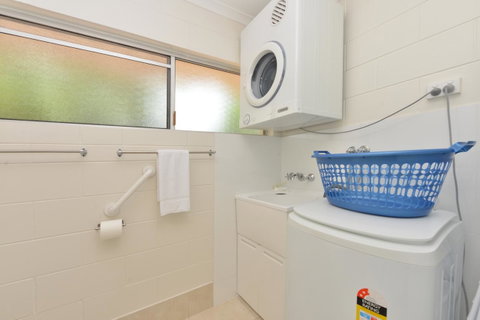 Lychee Tree Holiday Apartments - Tourism Search 10