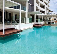 Waters Edge Apartment Cairns - Tourism Search