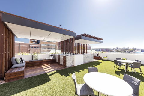 The Milton Brisbane - Tourism Search 11