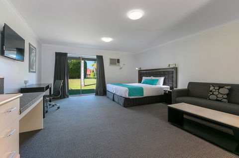 Comfort Inn North Brisbane - Tourism Search 25