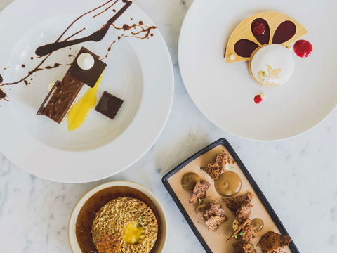 Pullman Cairns International - Tourism Search 28