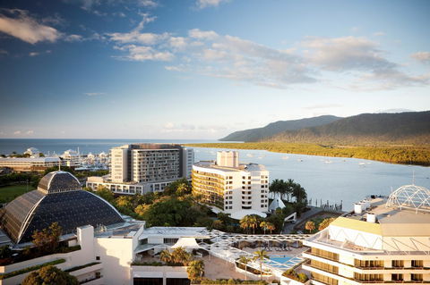 Pullman Cairns International - Tourism Search 24