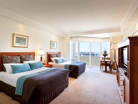 Pullman Cairns International - Tourism Search 44