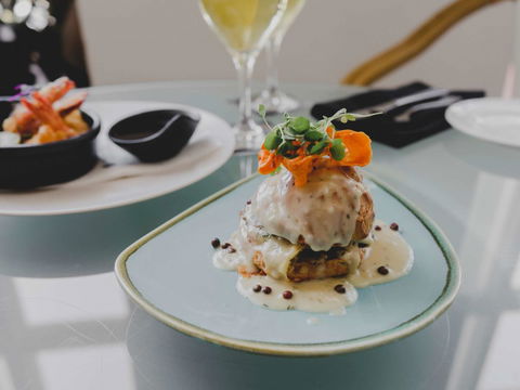 Pullman Cairns International - Tourism Search 32