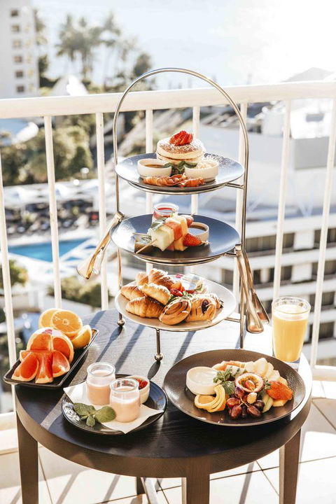 Pullman Cairns International - Tourism Search 13