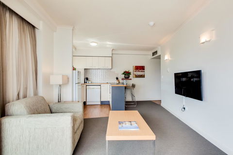 Central Cosmo Apartment Hotel - Tourism Search 30