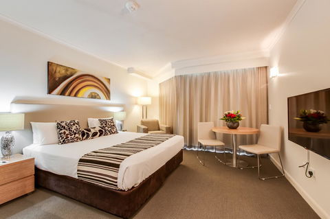 Central Cosmo Apartment Hotel - Tourism Search 19
