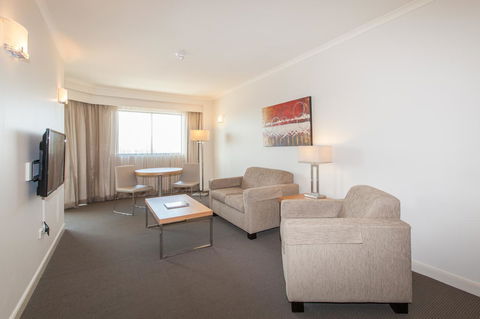 Central Cosmo Apartment Hotel - Tourism Search 16