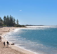 The Norfolks on Moffat Beach - Tourism Search