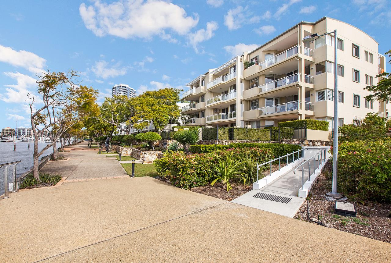 Kangaroo Point QLD Tourism Search