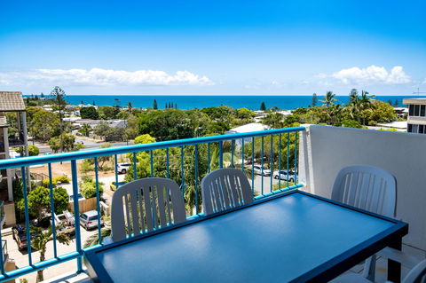 Burgess @ Kings Beach Apartments - Tourism Search 25
