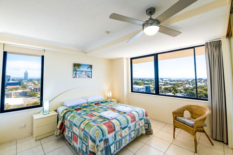Burgess @ Kings Beach Apartments - Tourism Search 8
