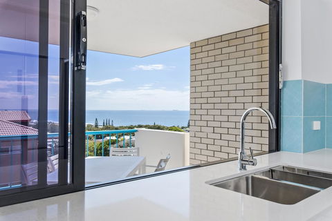 Burgess @ Kings Beach Apartments - Tourism Search 44
