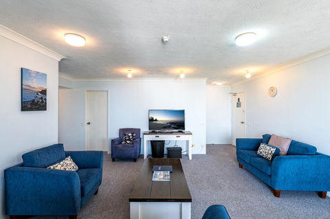 Burgess @ Kings Beach Apartments - Tourism Search 31