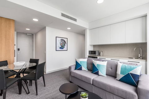 Essence Suites Taringa - Tourism Search 36
