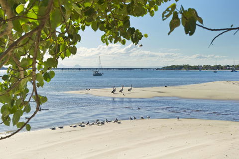 On The Bay Apartments - Tourism Search 12