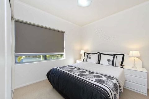 On The Bay Apartments - Tourism Search 23