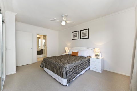 On The Bay Apartments - Tourism Search 19