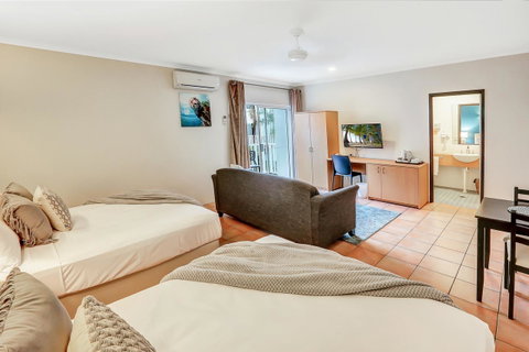 Coral Tree Inn - Tourism Search 15