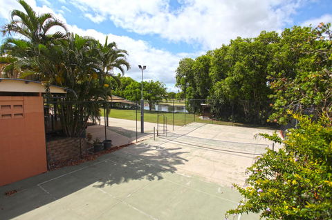 Windmill Motel & Events Centre - Tourism Search 10
