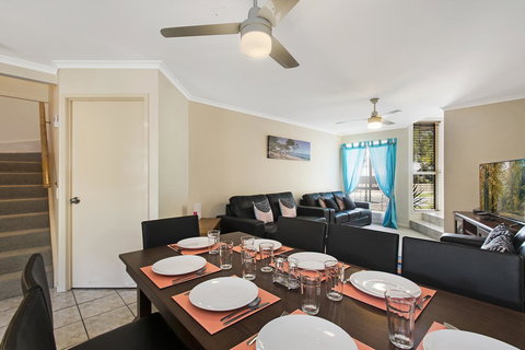 Growder Court 3 - Coolum Beach QLD - Tourism Search 5