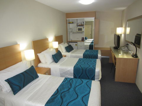 Best Western Airport 85 Motel - Tourism Search 42