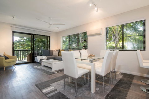 Tropical Reef Apartments - Tourism Search 6