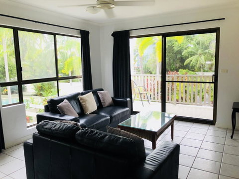 Tropical Reef Apartments - Tourism Search 27