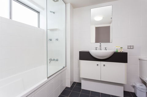 Oxygen Apartments - Tourism Search 12