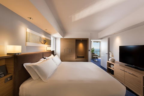 Sofitel Gold Coast Broadbeach - Tourism Search 5