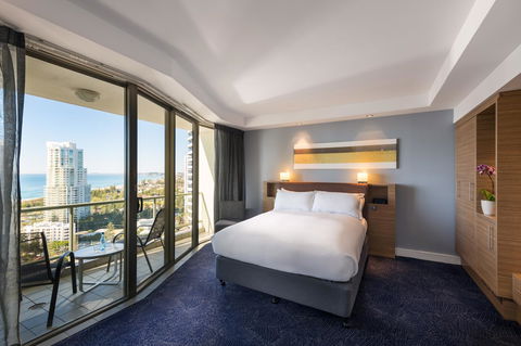 Sofitel Gold Coast Broadbeach - Tourism Search 8