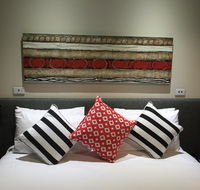 Calamvale Hotel Suites and Conference Centre - Tourism Search