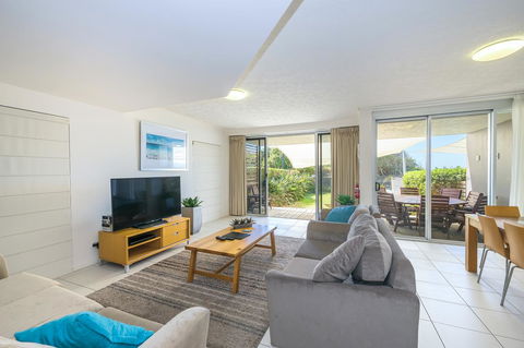 On The Beach Resort Bribie Island - Tourism Search 16