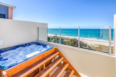 On The Beach Resort Bribie Island - Tourism Search 23