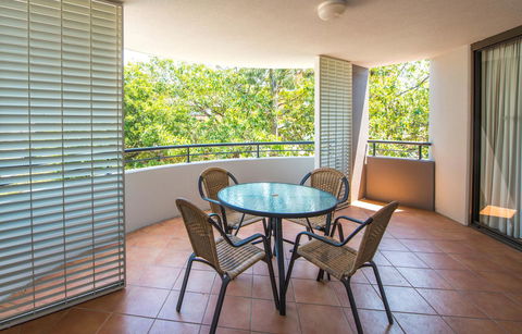 The Oasis Apartments - Tourism Search 8