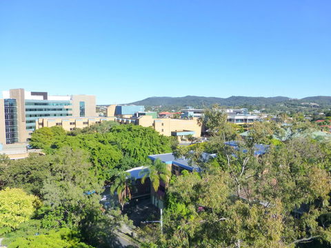 The Oasis Apartments - Tourism Search 10