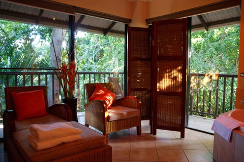Hibiscus Resort & Spa - Official Onsite Reception & Check In - Tourism Search 13