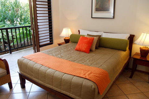 Hibiscus Resort & Spa - Official Onsite Reception & Check In - Tourism Search 11