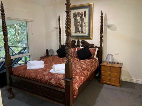 Weeroona Bed And Breakfast - Tourism Search 1