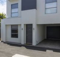 West Croydon Condo - Tourism Search