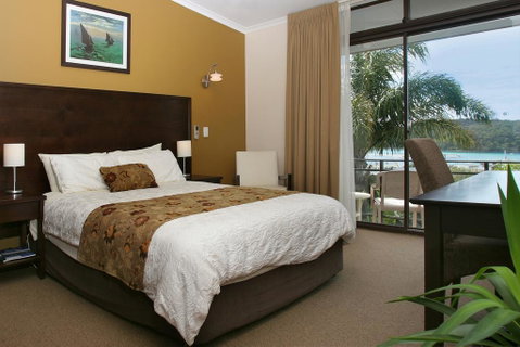 Whale Inn & Restaurant - Tourism Search 1
