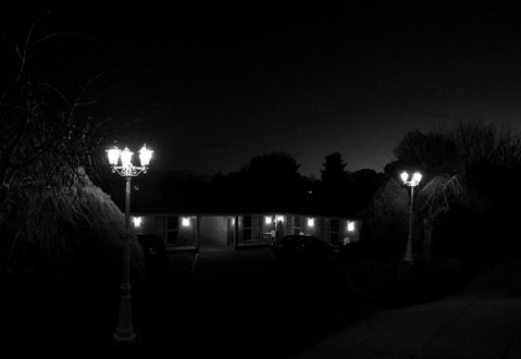 White Lanterns Motel - Tourism Search 0