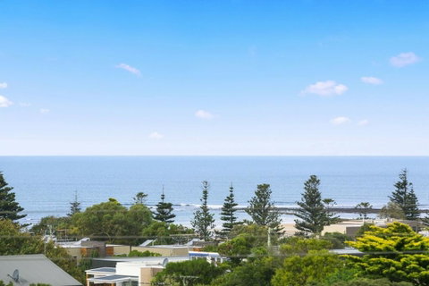 Whitewater Apartments, Australia - Tourism Search 1