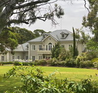 Yatahlia Manor Luxury Homestay - Tourism Search
