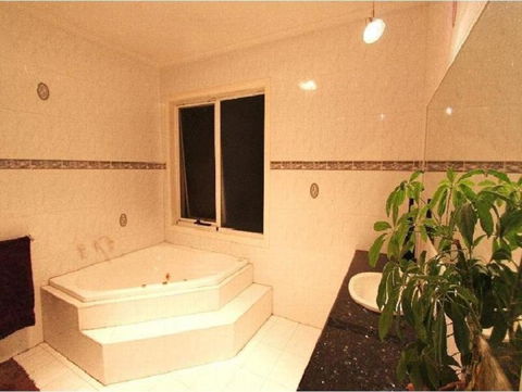 Abbotsford Private Rooms & Pods - 15 Charles Homestay - Tourism Search 4