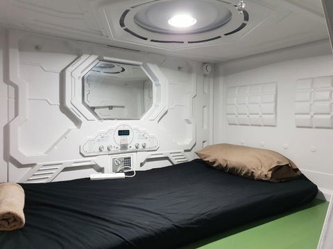 Abbotsford Private Rooms & Pods - 15 Charles Homestay - Tourism Search 1