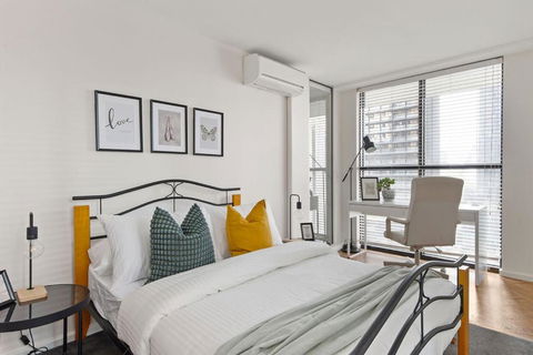 A 2BR Loft Near Melbourne Central FREE Parking - Tourism Search 0