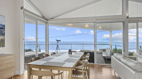 A Beachside Getaway - 8 - Tourism Search 0